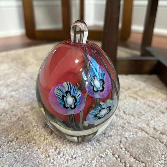 Robert Eickholt Signed Floral Anemone Perfume Bottle Art Glass 5" Flowers Coral - Picture 2 of 12